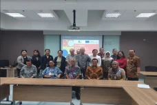 Wujud Kepedulian Lingkungan,...