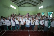 Wanita Nelayan Pangandaran...