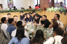 Makan Nasi Padang Bareng...