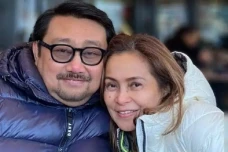 Istri Petinggi Partai...