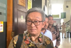 Sidang Praperadilan,...