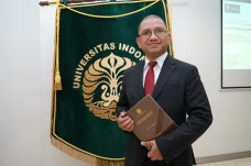 Kabar Gembira, Doktor...