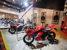 Daftar Harga Motor Sport...