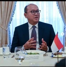 Riwayat Pendidikan Rosan...