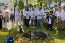 Jaga Lingkungan Hidup,...