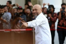 Menteri Teten Tak Hadir...