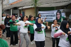 Relawan Sintawati Gelar...