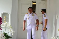 Panglima TNI Tegaskan...