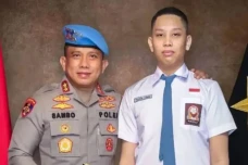 Fakta-fakta di Balik...