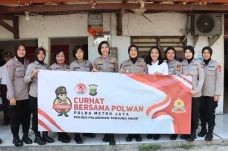 Curhat Bersama Polwan,...