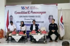 Perindo Makassar Target...