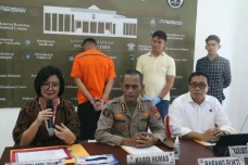 Minahasa Gempar! Guru...