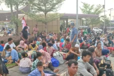 Demo Berhari-hari, Polisi...