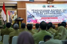 Para Bupati di Jateng...