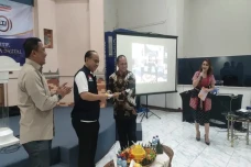 Hadiri Tasyakuran 25...