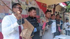 Tak Jera, Penambang...