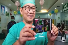 Canggih! Pisau Operasi...