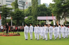 Ajak 100 Pelajar Lokal,...