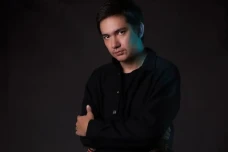 Ultah ke-32, Adipati...