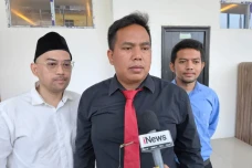 Hadiri Sidang Praperadilan,...