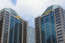 Bank Mandiri Turunkan...
