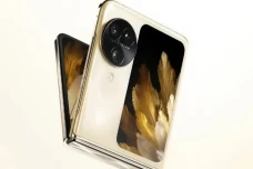 OPPO Find N3 Flip Meluncur...