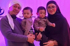 Kisruh Rumah Tangga...