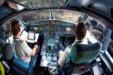 Ingin Menjadi Pilot?...