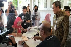 Walkot Jakpus Luncurkan...