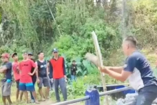 Viral Peserta Parade...
