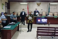 Kasus Suap Dana Hibah,...