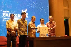 Bahas Pentingnya Kewirausahaan...