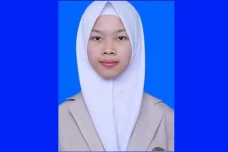 Mahasiswi Amikom Yogyakarta...