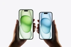 Intip Perbandingan iPhone...