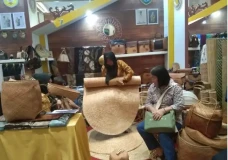 Kunjungi Stand HSU di...