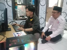 Dapat Bantuan Komputer,...