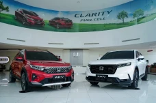 Pamer CR-V Hybrid di...
