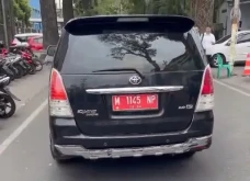 Terungkap! Mobil Dinas...