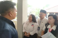 RPA Perindo Protes Hakim...