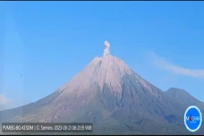 Gunung Semeru 2 Kali...