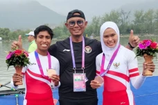 Indonesia Rebut Medali...