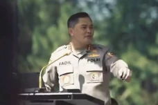 Komjen Pol Fadil Imran...