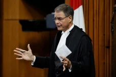 Ketua DPR Kanada Mundur...