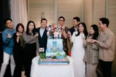 Hary Tanoe Ultah ke-58,...