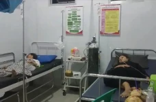 Santap Nasi Kotak Muludan,...