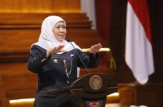 Gubernur Khofifah Ingatkan...