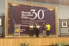 Komut MNC Asia Holding...