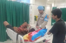 Dor! Nonton Judi Sabung...