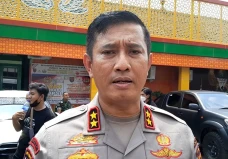 Polda Jambi Tangkap...