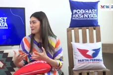 Terjun ke Politik, Carla...